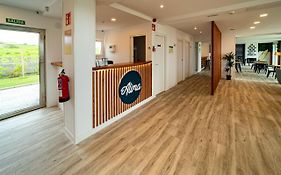 Alima Surf & Hotel